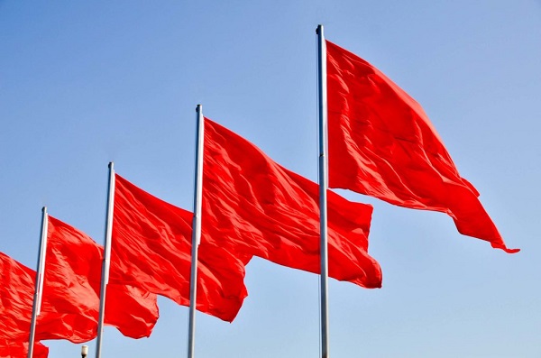 Avoid These Red Flags When Hiring a Contractor